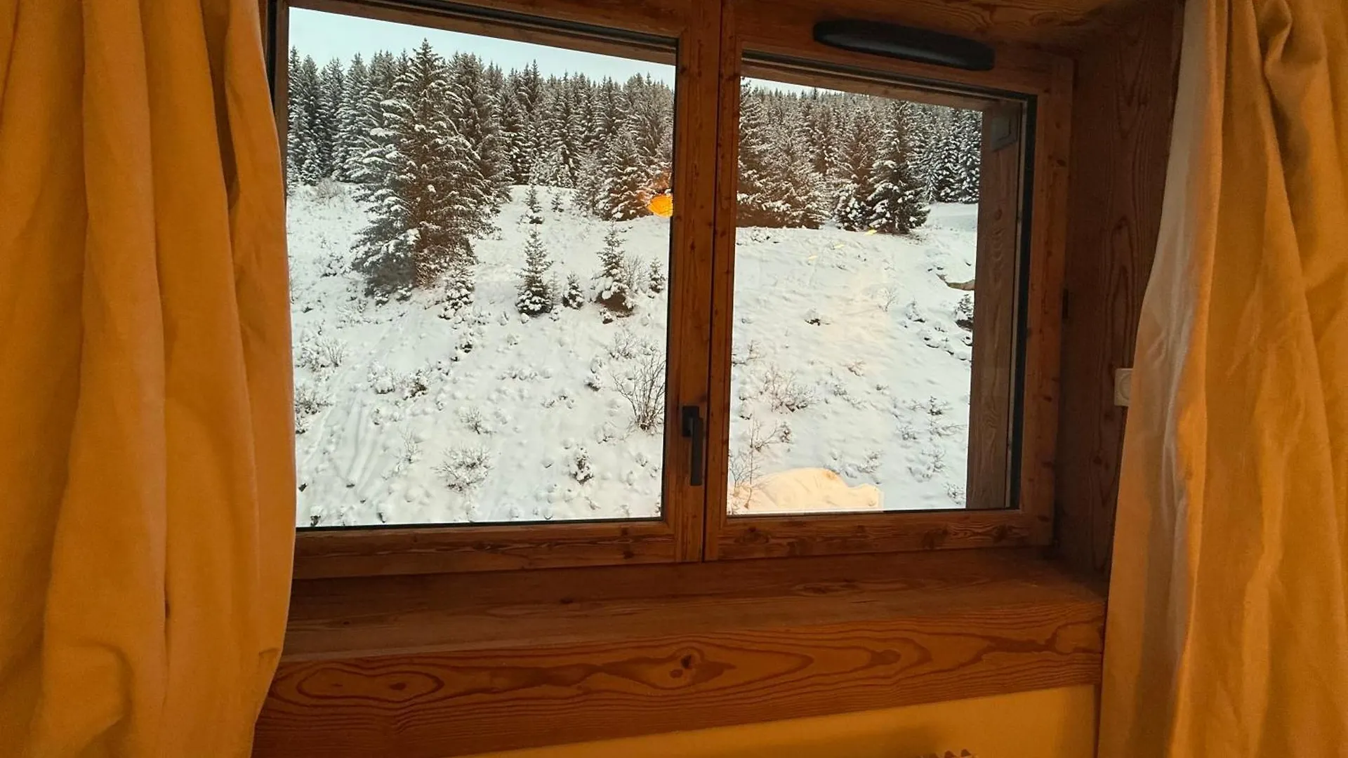 Meralouva 1650 Domaine De L Ariondaz Courchevel 0*,